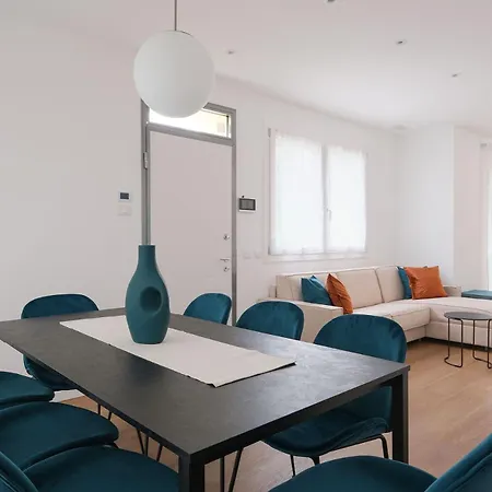 Luxury Gardenia With Private Pool * Padenghe sul Garda